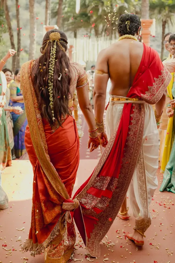 விரும்பியே எரிகிறேன் உன் காதலினிலே 🔥💞