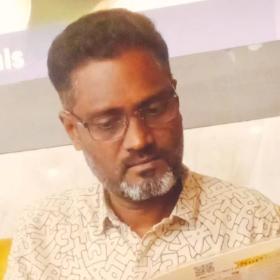 ப்ரியா வெங்கடேசன்